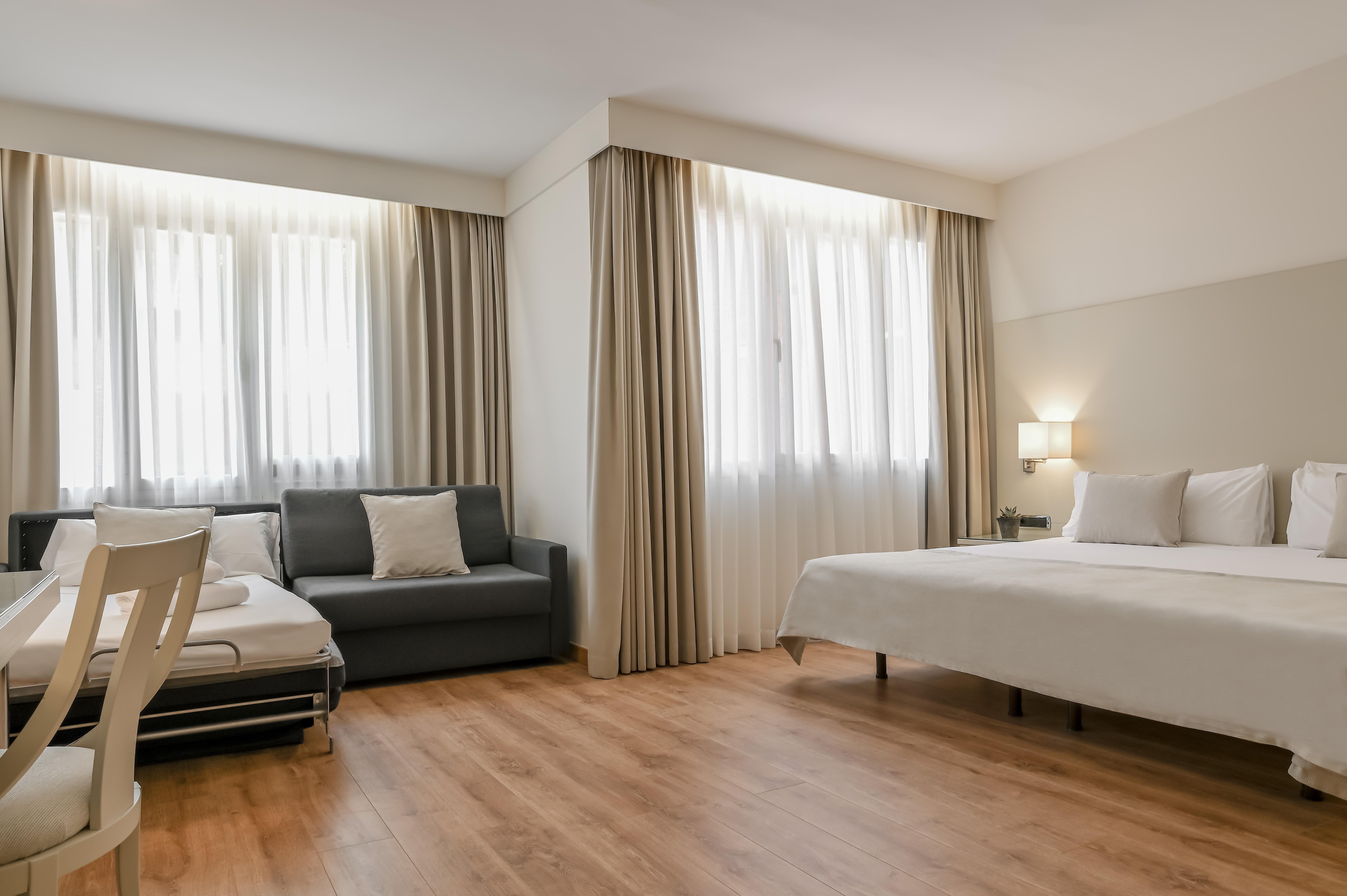 Aparthotel Mariano Cubi Barcelona Exteriör bild