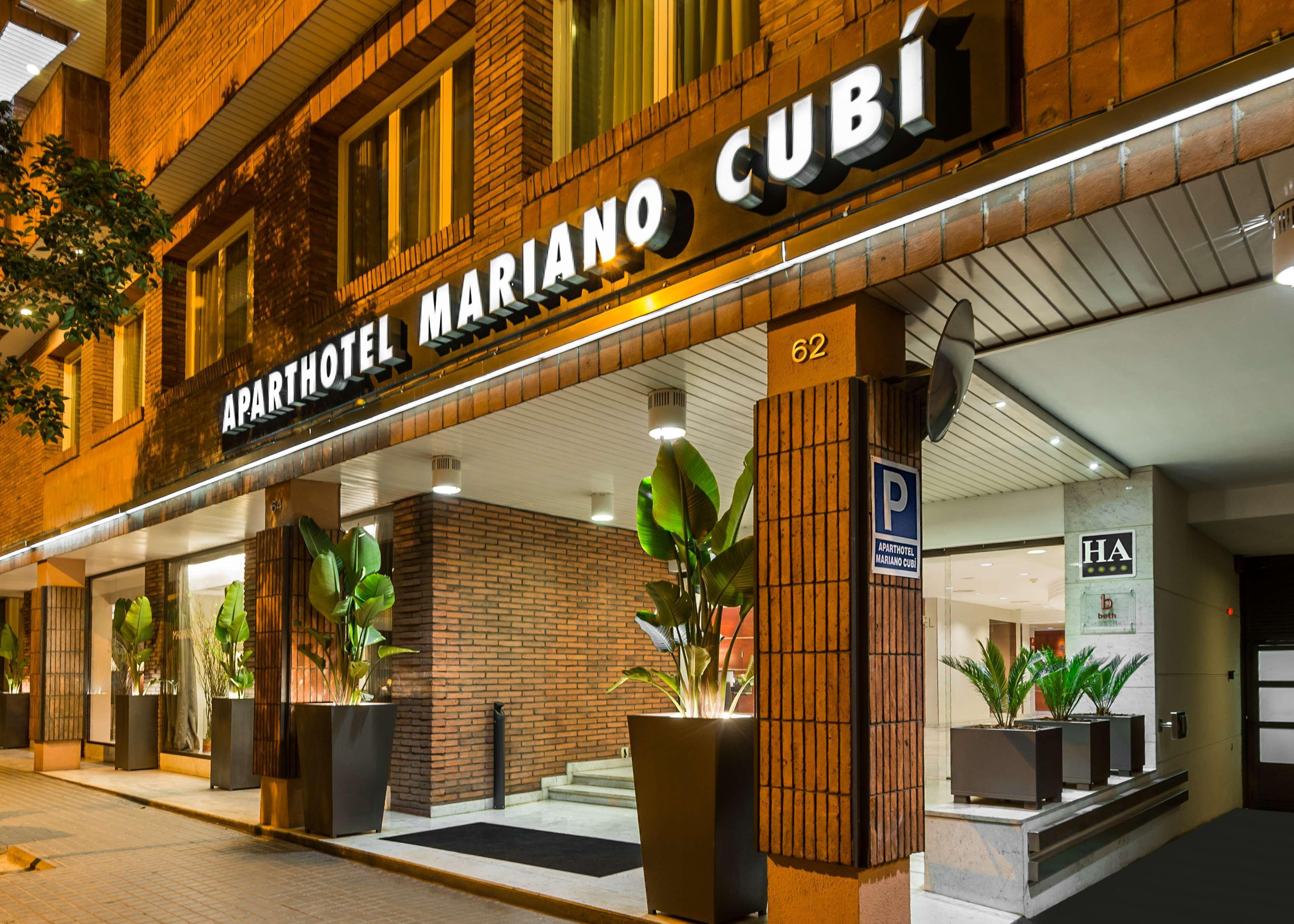 Aparthotel Mariano Cubi Barcelona Exteriör bild